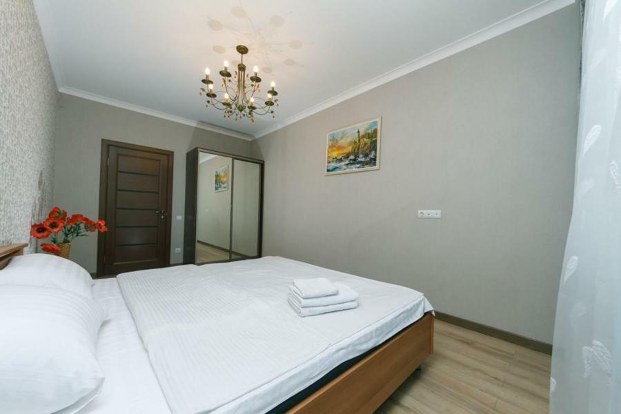 Apartmant In Kpi З Двома Спальнями Kiev Eksteriør bilde